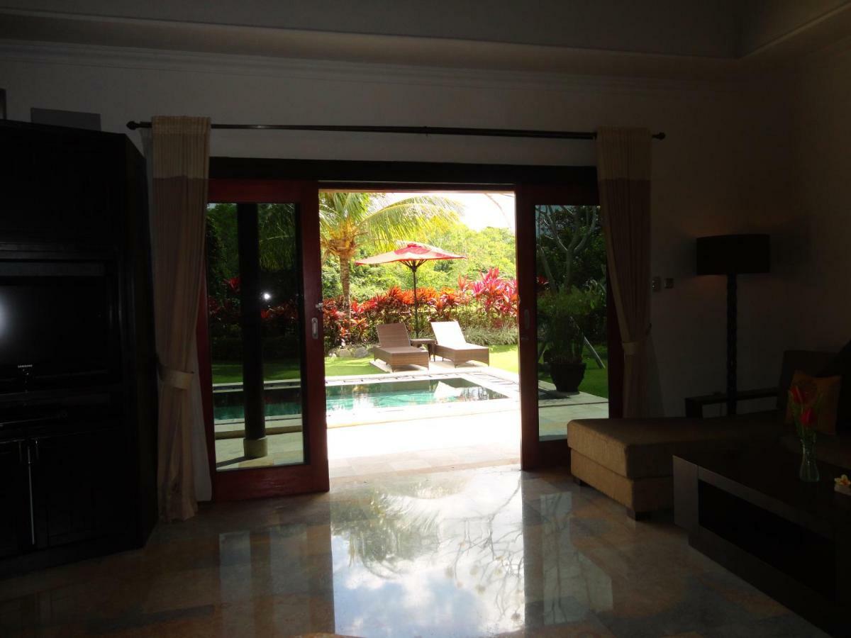 Hillstone Uluwatu Villa Ungasan Exterior foto